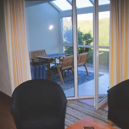 Strandhaus - 45499 * Lobbe