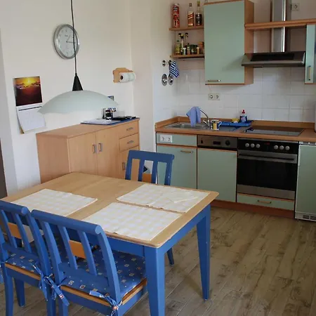 Strandhaus - 45499 Lobbe